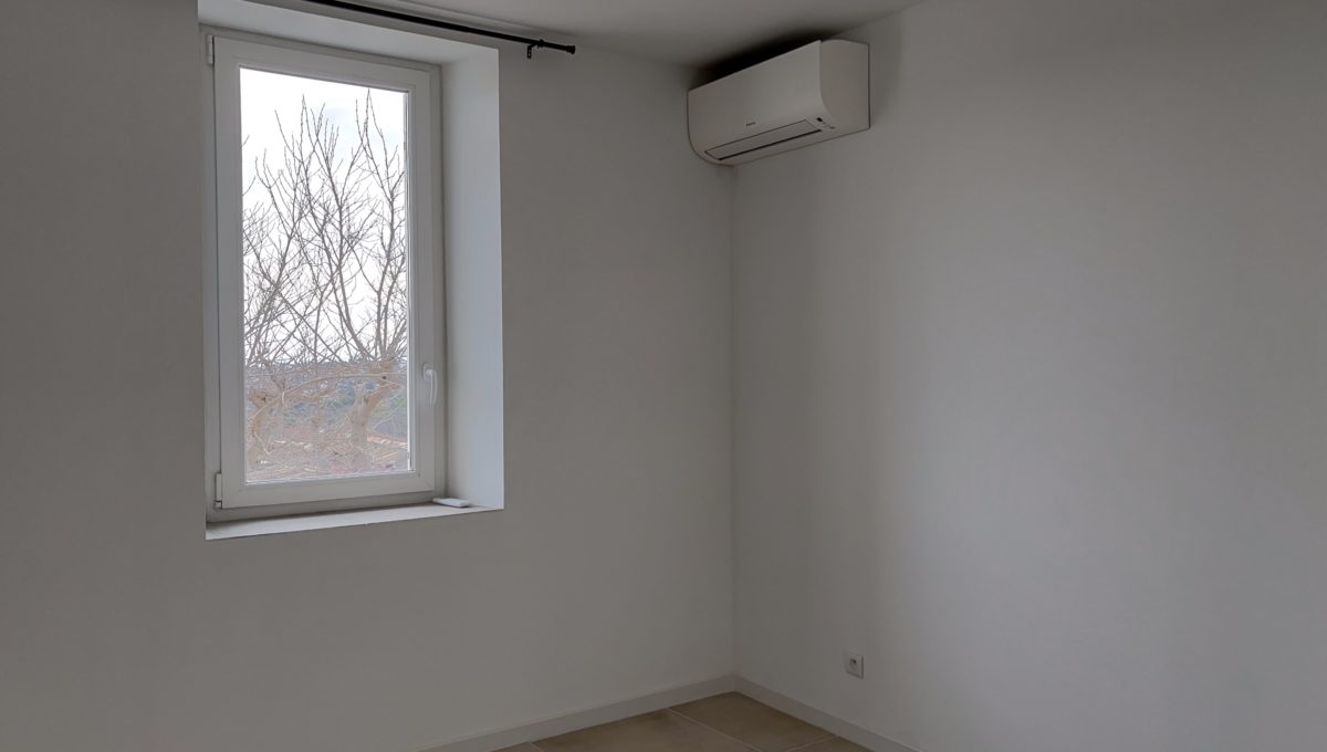 EEEEBEA0-368A-0BD5-99F3-C56FE930671F