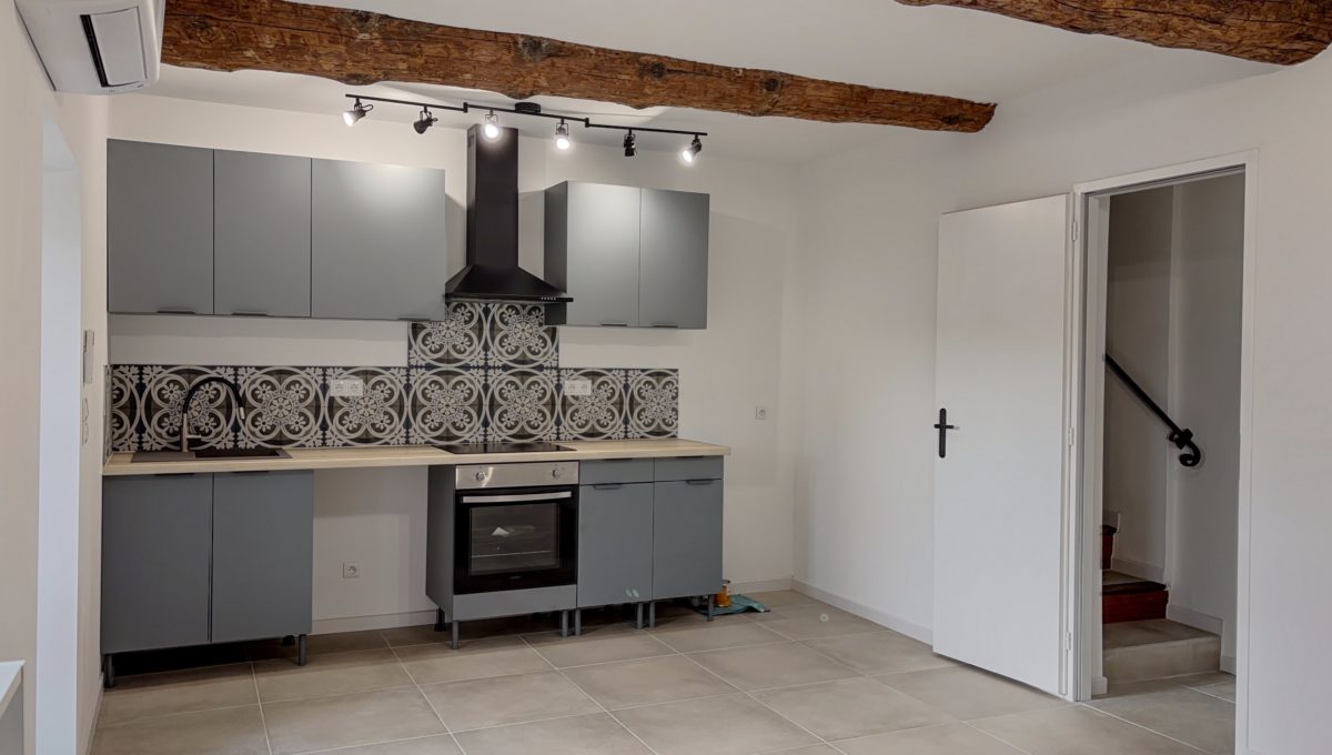 F0B9ABC4-11EE-6302-2986-A7384B609EC4