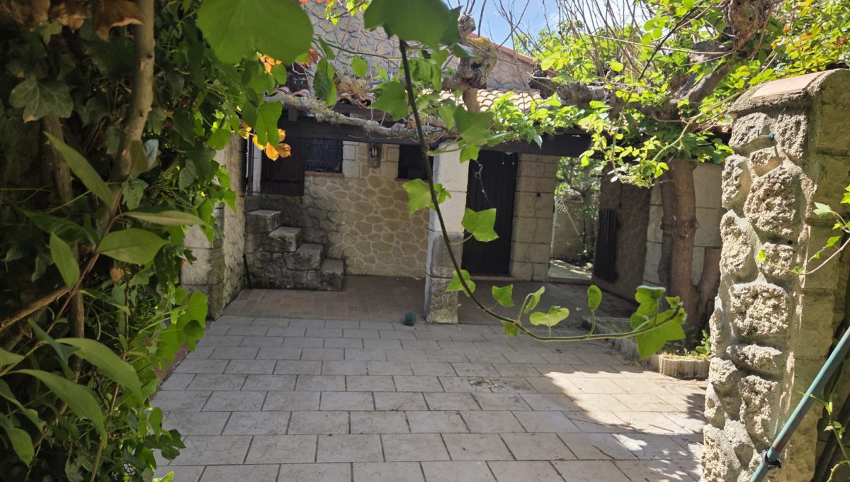 WhatsApp Image 2026-04-20 at 15.12.135445411